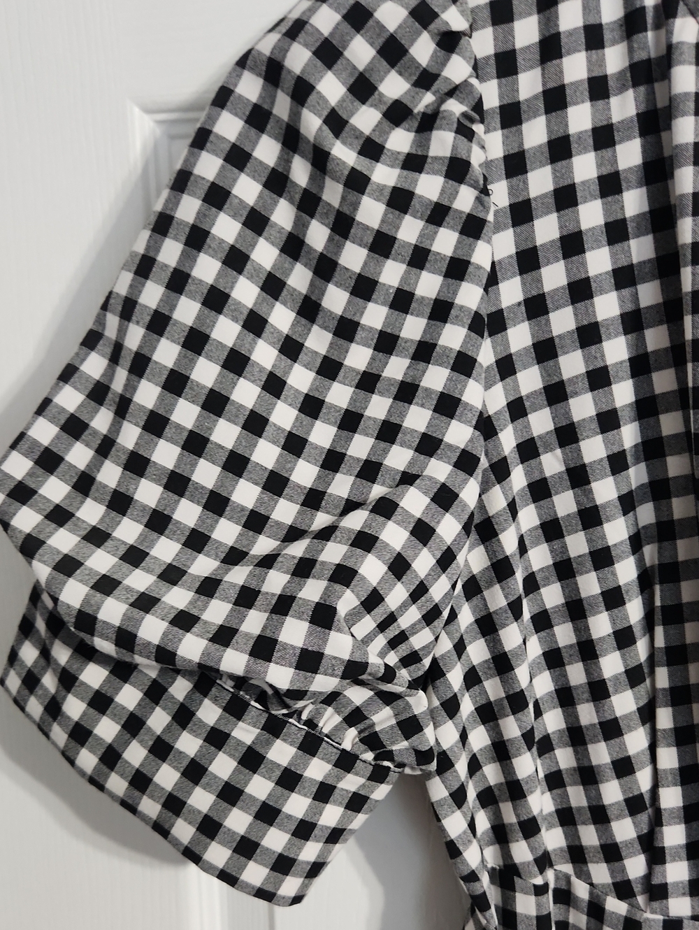 NWOT. NY&CO. Gingham Puff Sleeve Wide-leg Jumpsuit Sz.M Black/White - Picture 5 of 15